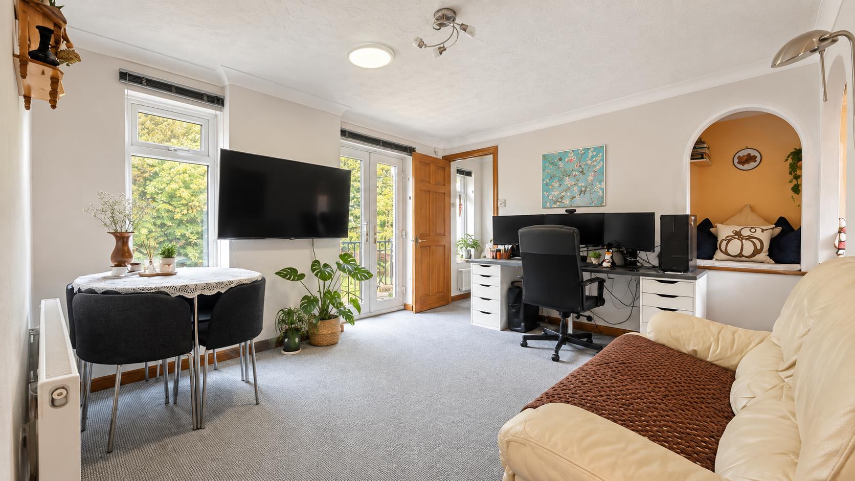 2 bed property in Culbertson Lane, Milton Keynes